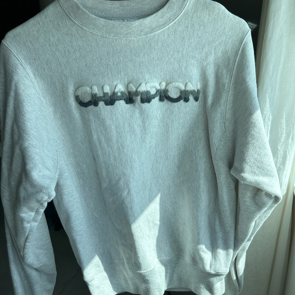 Champion Light Gray Crewneck Sweatshirt with Ombre Logo - Women's